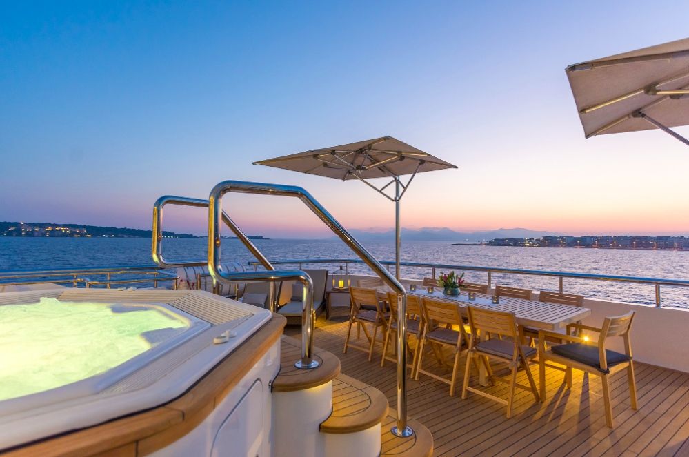 JADE 959 - 52m Jade Yachts