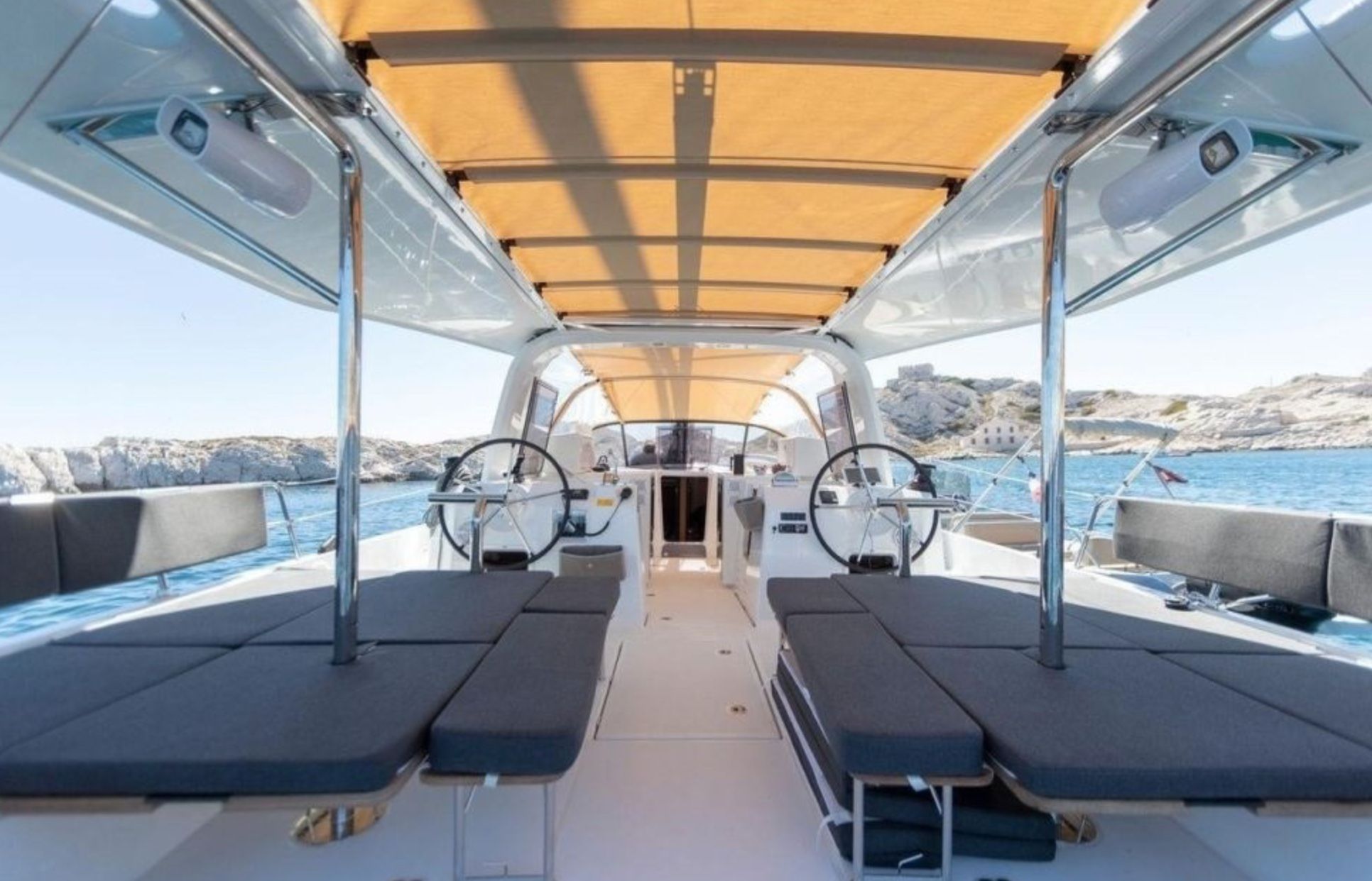 Jeanneau Sun Odyssey 46.1 Sun Pads