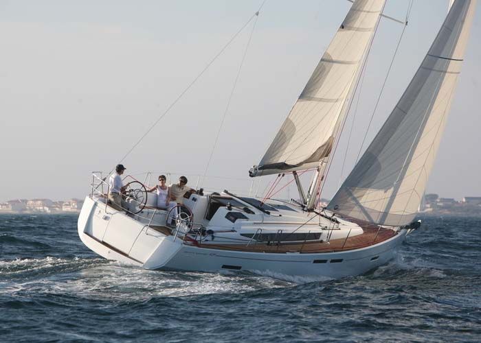 Jeanneau Sun Odyssey 409 - Sailing