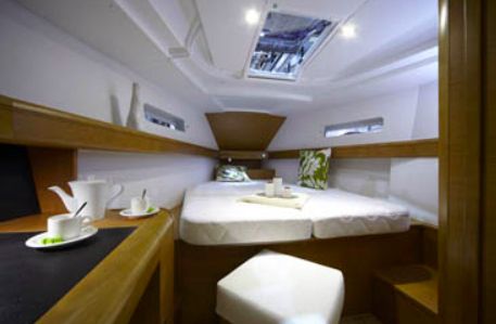 Sun Odyssey 439
