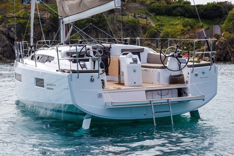 Jeanneau Sun Odyssey 410 Aft