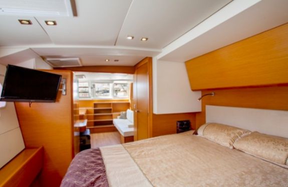 JYOHANA - double cabin