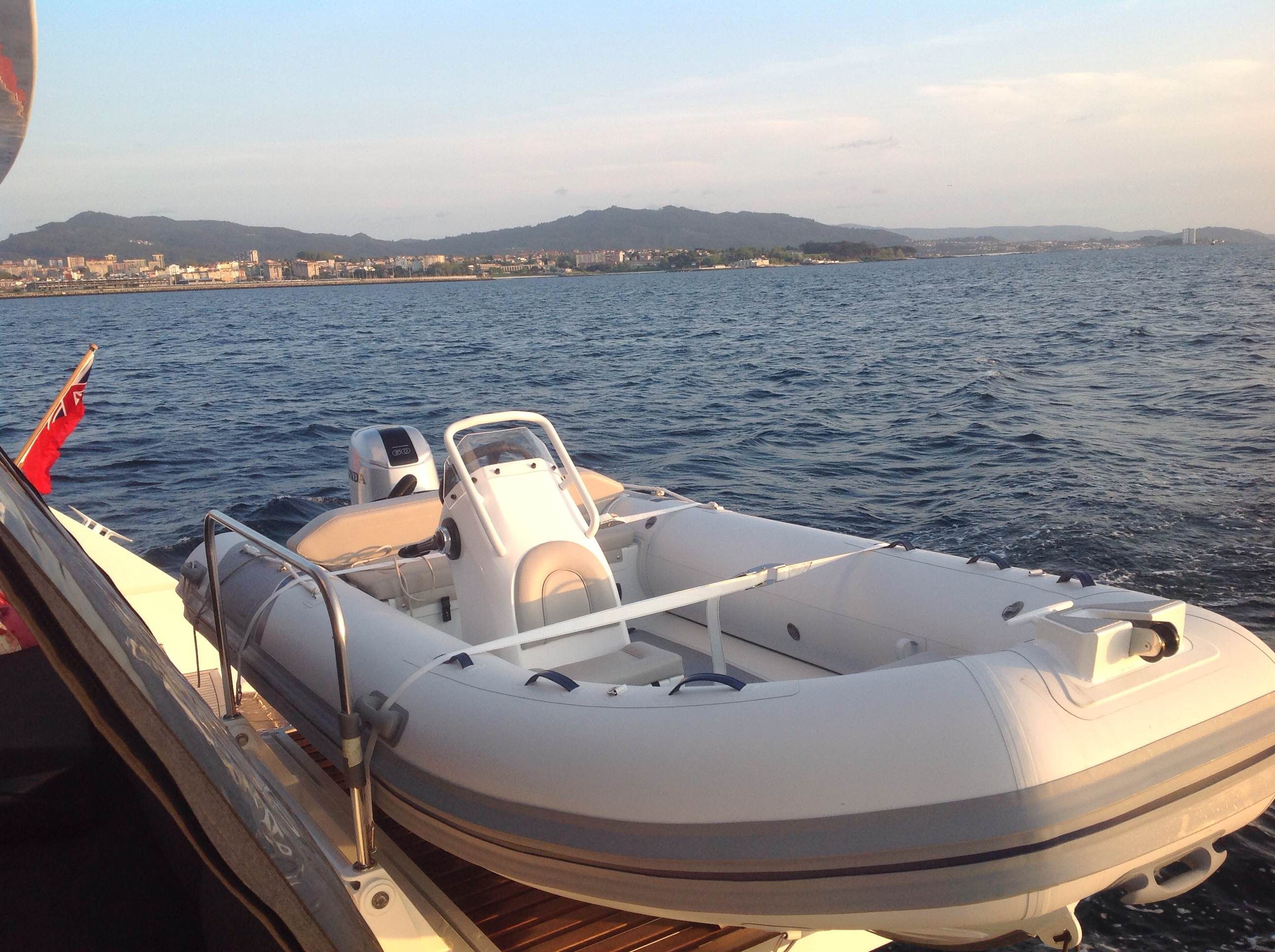 KASKAZI FOUR Lagoon 620 Luxury Catamaran Tender