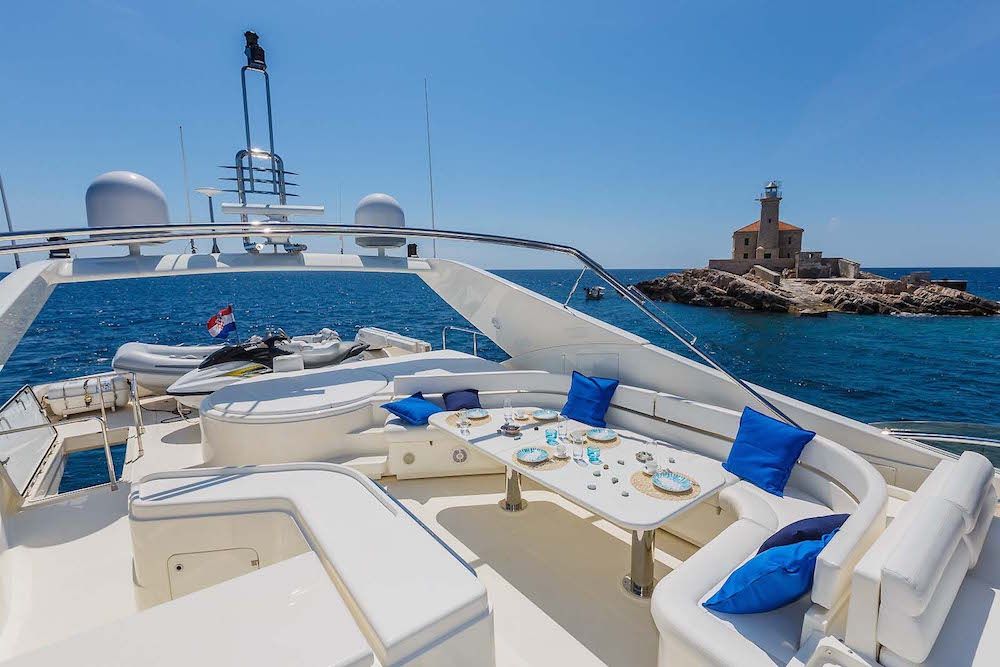 Luxury Crewed Motor Yacht KATARIINA in Split - Upper Deck