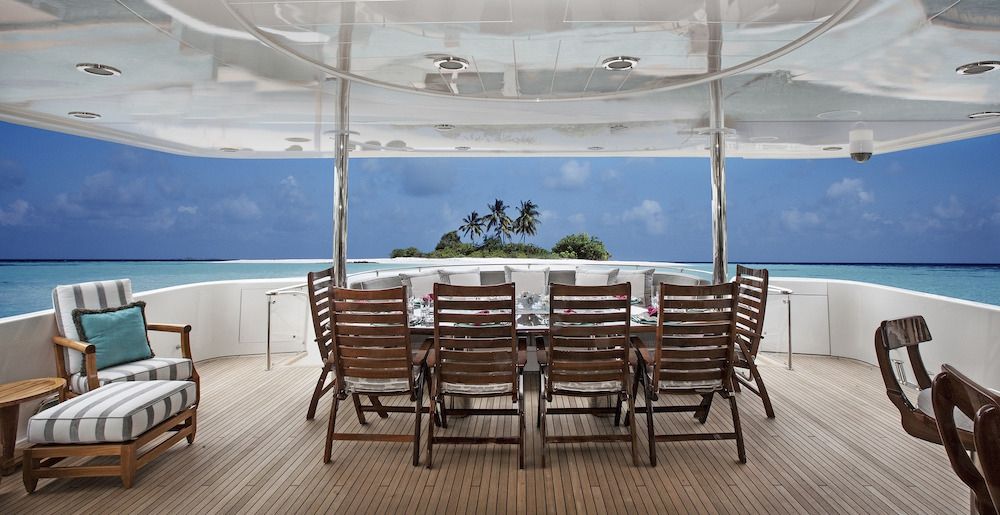 KEMOSABE - Al Fresco Dining