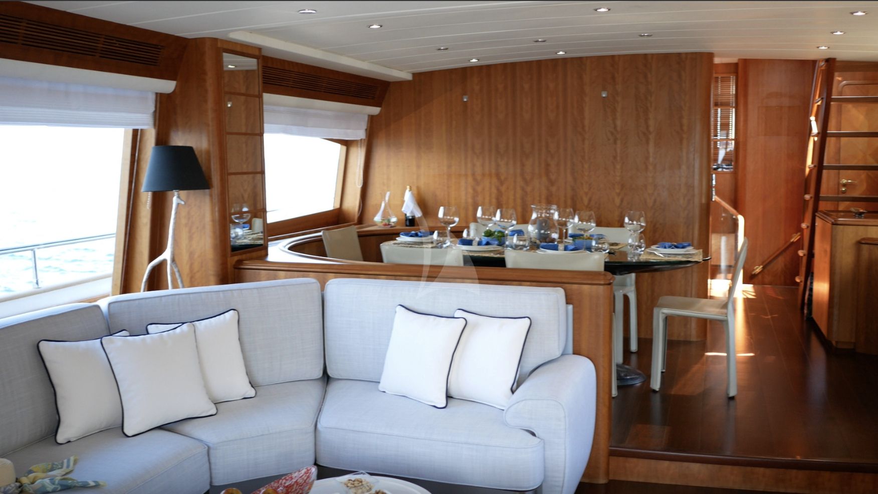 Main saloon