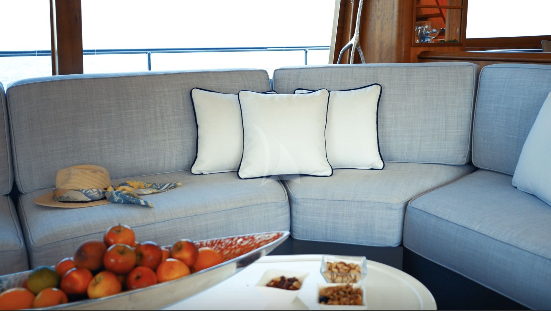 Saloon seating