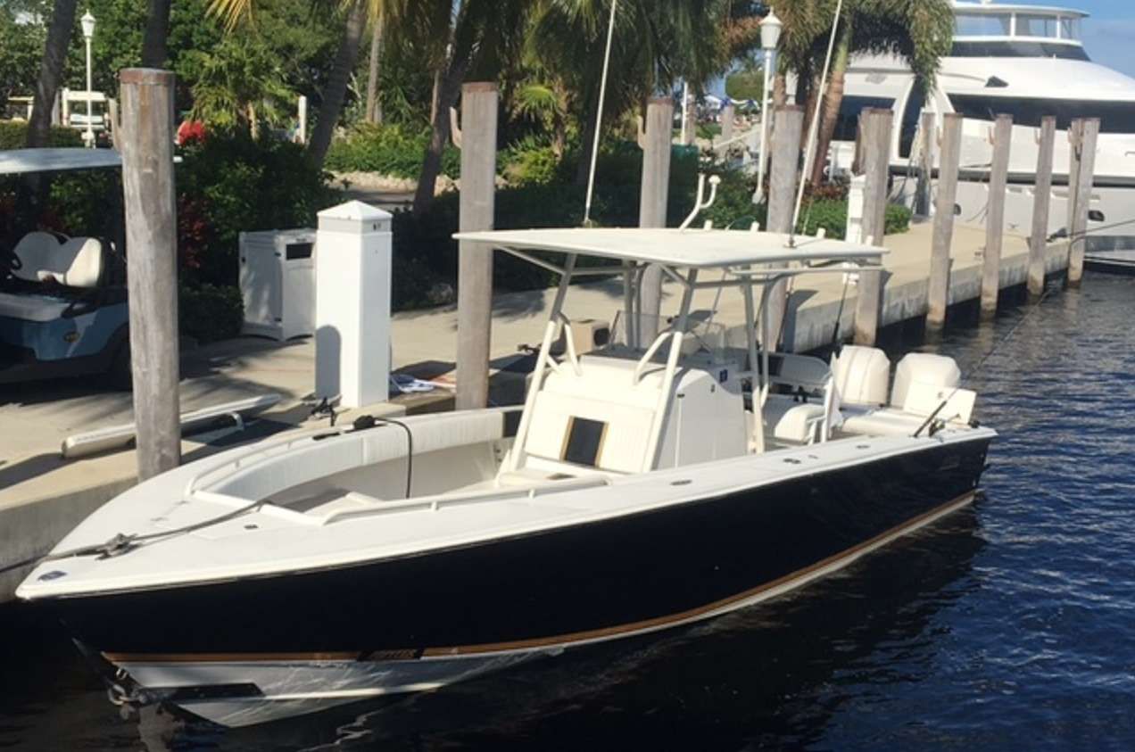 LADY DEENA II Hargrave 101 Luxury Motoryacht Tender