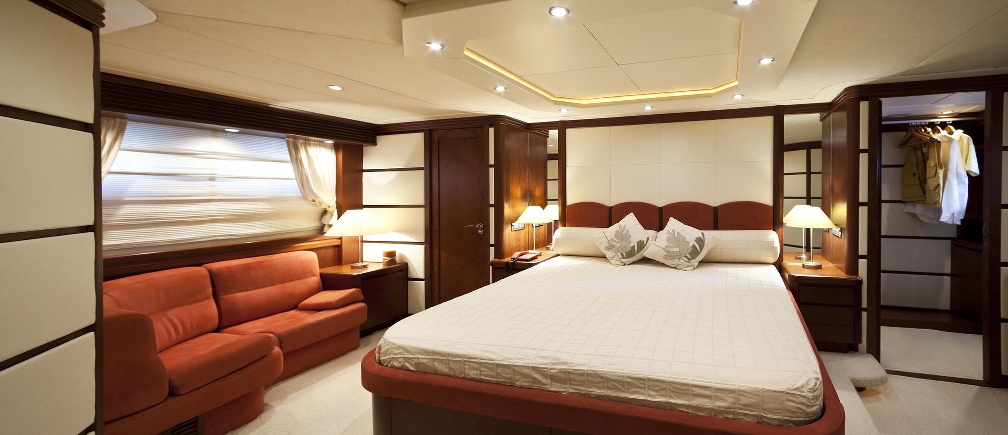 LADY P - Crewed Motor Yacht - Master