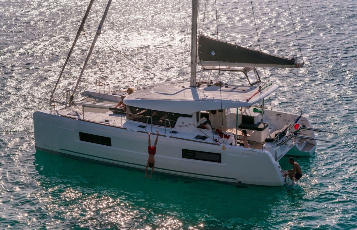 Lagoon 40