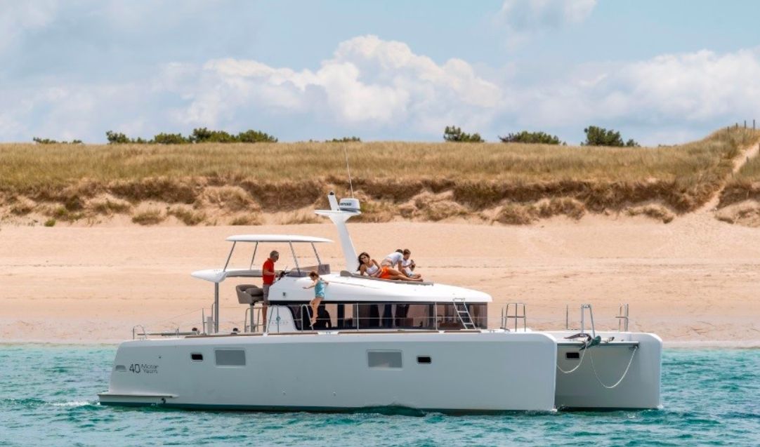 lagoon 40 power catamaran