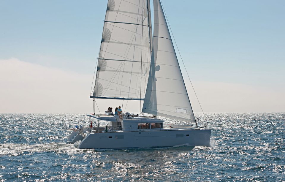 sailing in la paz mexico