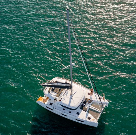 Lagoon 46 - Sailing