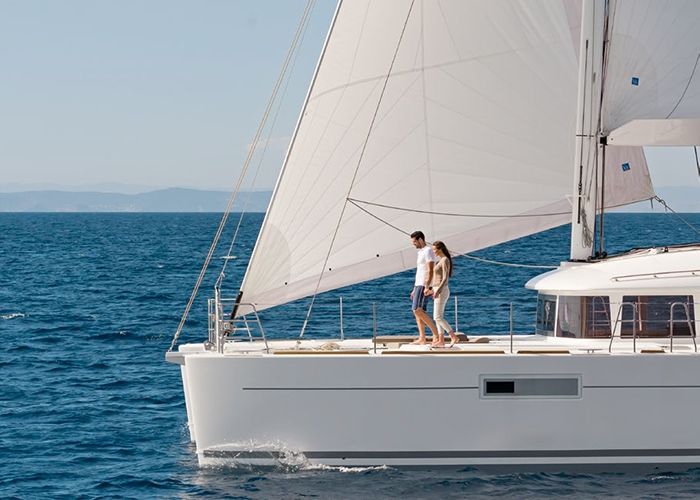 Lagoon 560 - Sailing