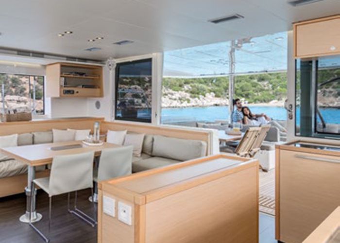 Lagoon 560 - Salon