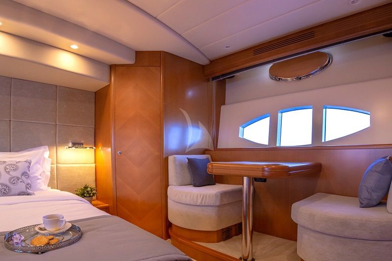 master cabin