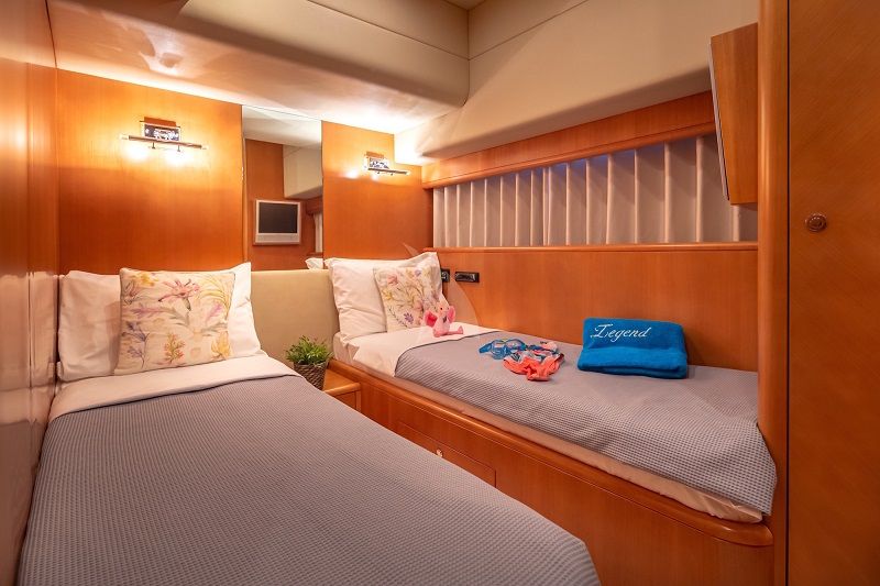 twin cabin