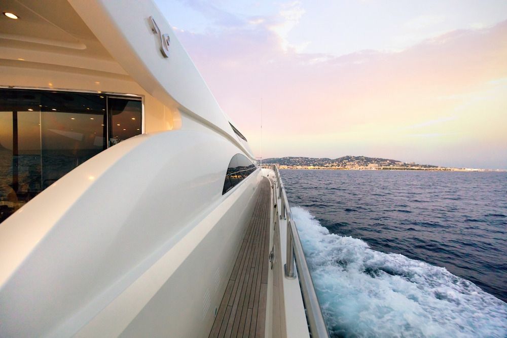 Leopard 34m Motor Yacht Lines
