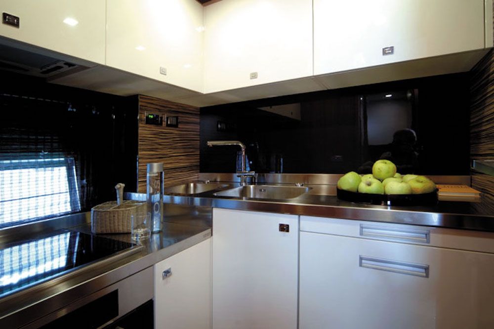 LITTLE ONE - Baia Italia 70 - Galley