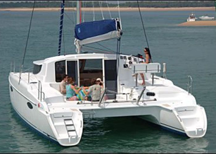 Mahe 36 - Cockpit