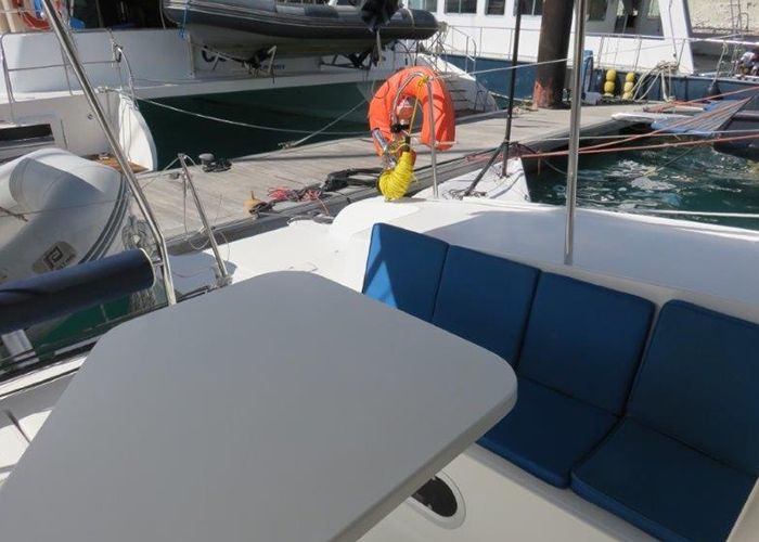 Mahe 36 - Cockpit