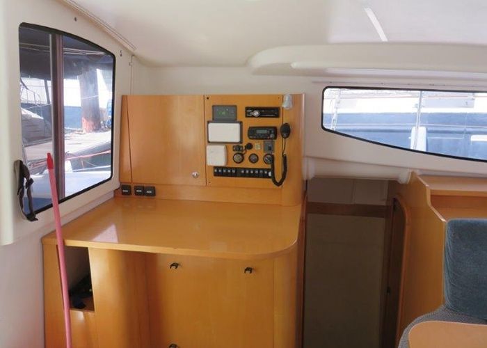 Mahe 36 - Galley