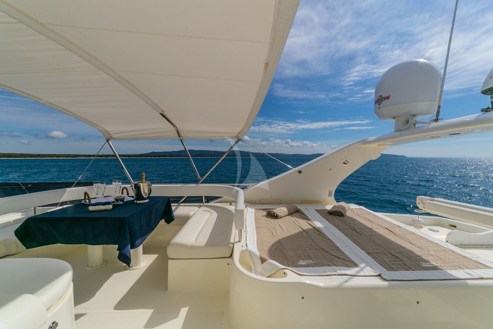 MAITE Ferretti 72 Upper Deck