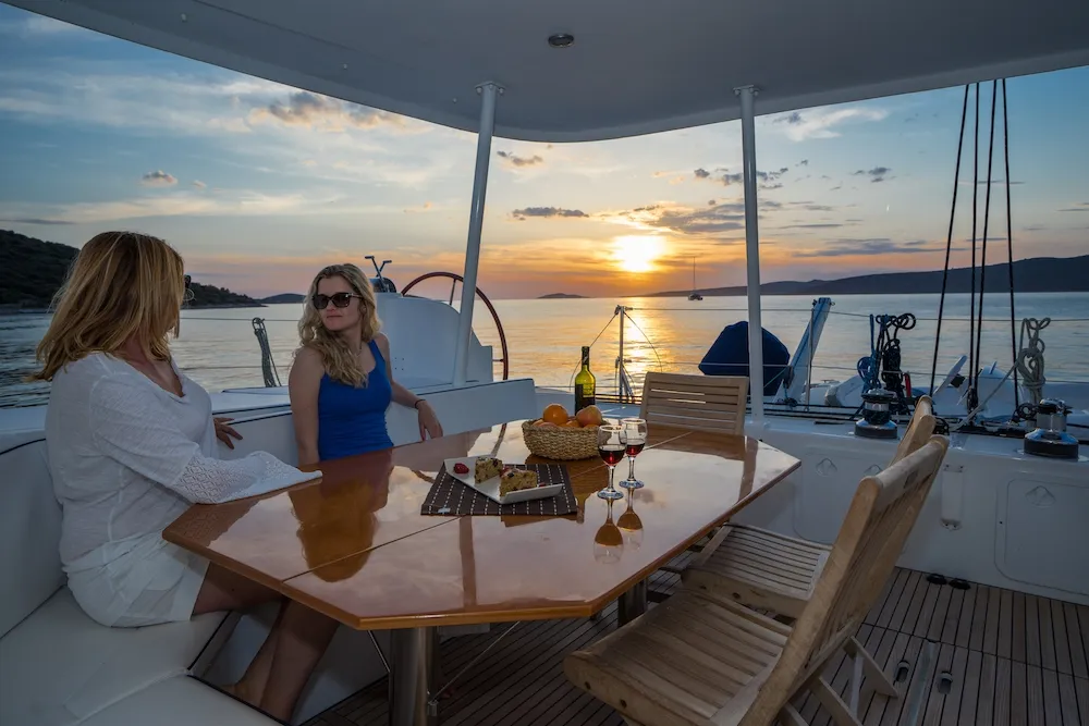 aft deck dining table
