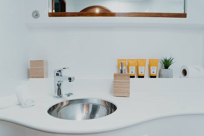 bathroom detail