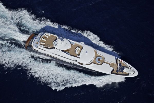 MIA RAMA Golden Yachts 176 Running
