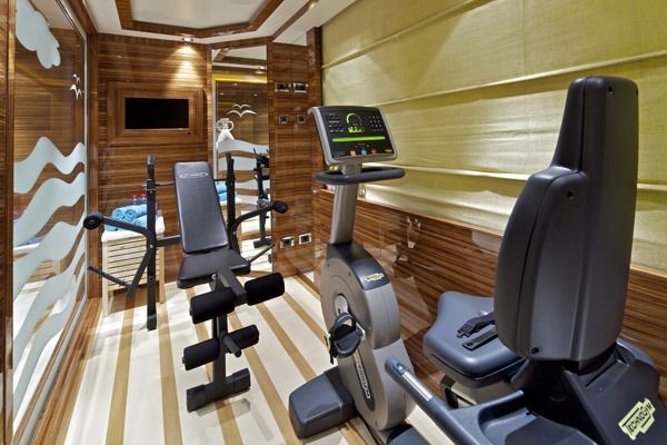 MIA RAMA Golden Yachts 176 Gym
