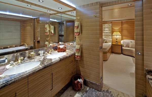 MIA RAMA Golden Yachts 176 VIP En Suite