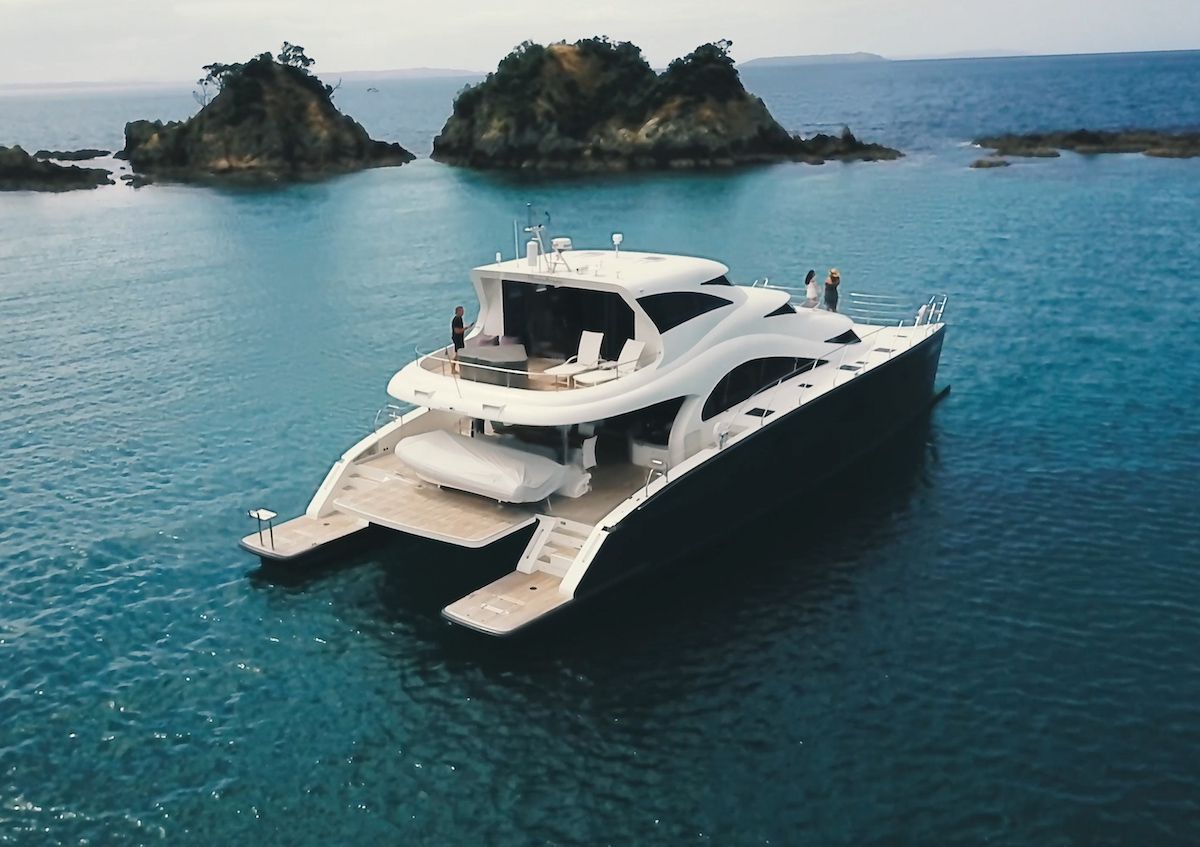 MOONDANCE - Sunreef 70