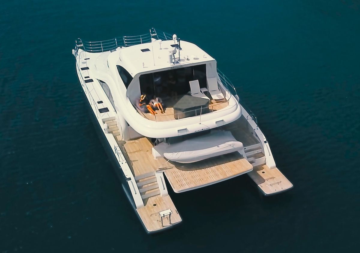 MOONDANCE - Sunreef 70