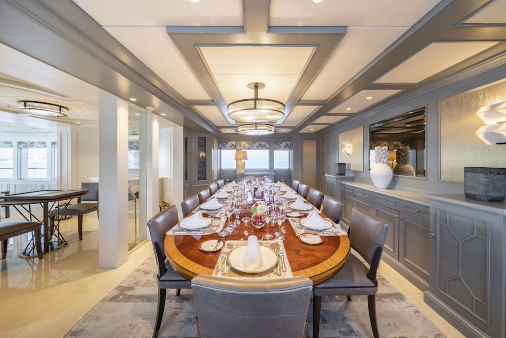 Mosaique formal dining