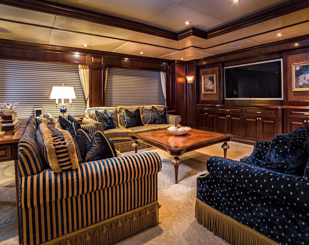 MUSTIQUE - Trinity Yachts 180