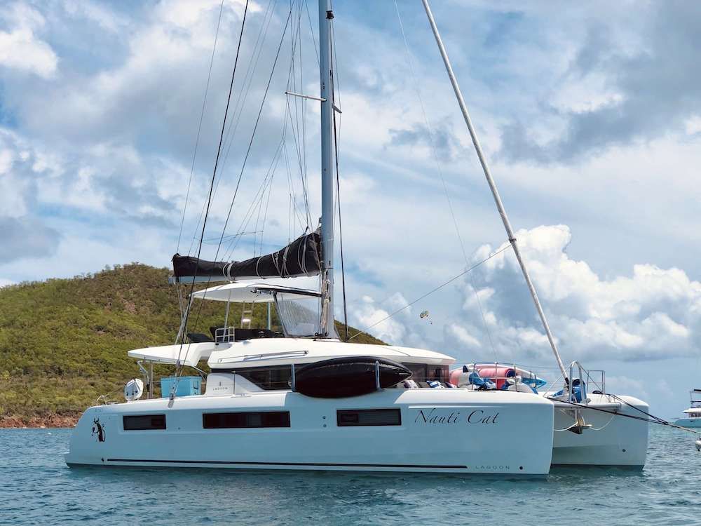 horizon 65 catamaran