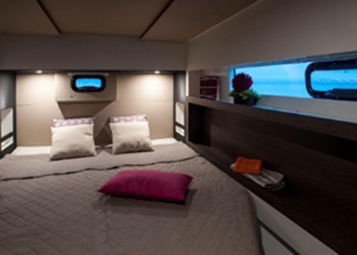 Nautitech Open 40 -Cabin