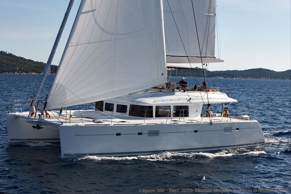 amalfi coast catamaran charter