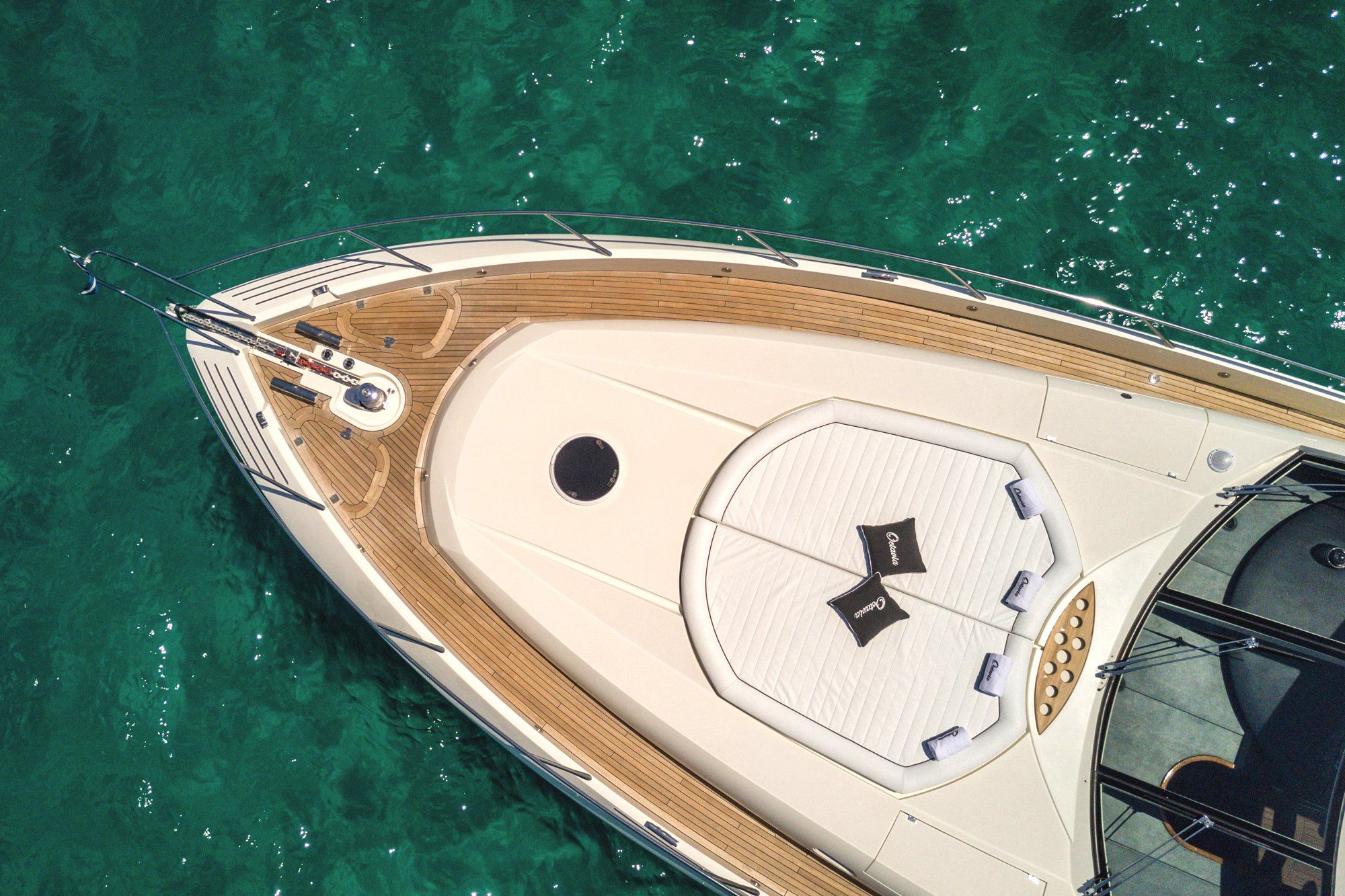 OCTAVIA Sunseeker Predator 83 Luxury Motoryacht Bow