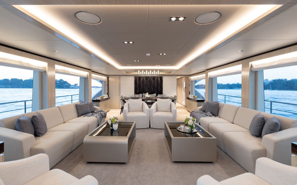 ONEWORLD - Gulf Craft 32m
