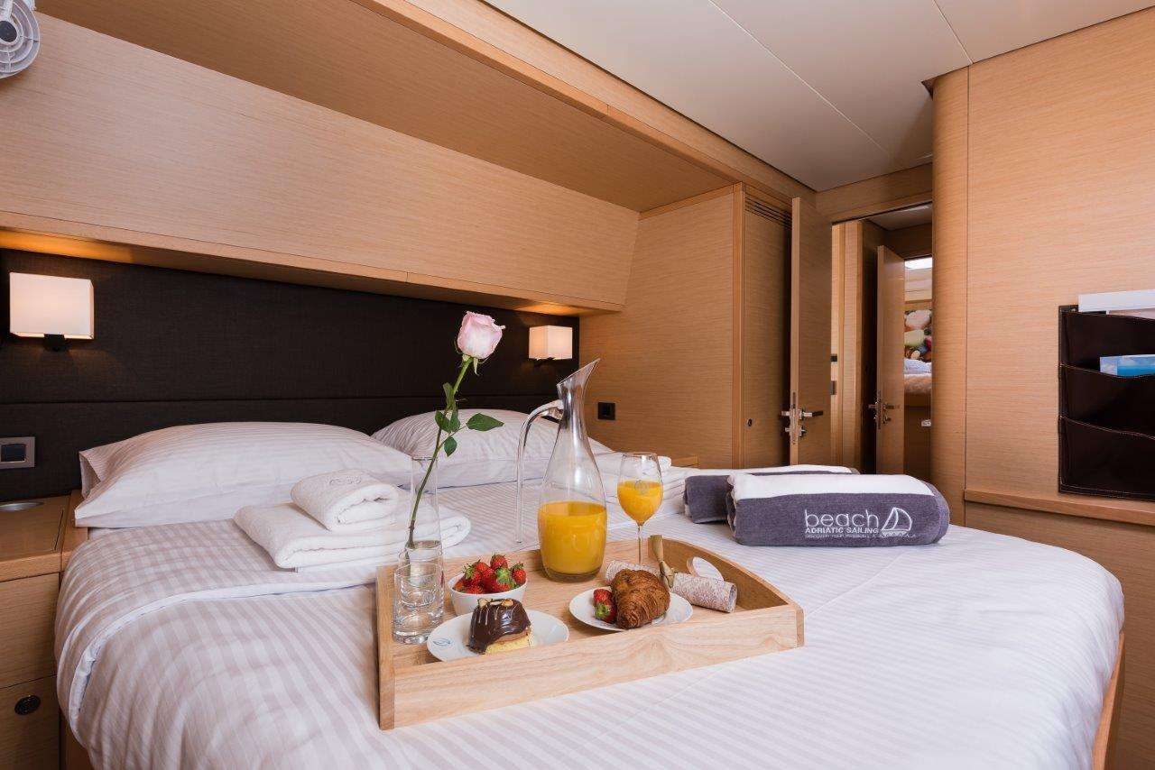 OPAL Lagoon 620 Luxury Catamaran Double Cabin
