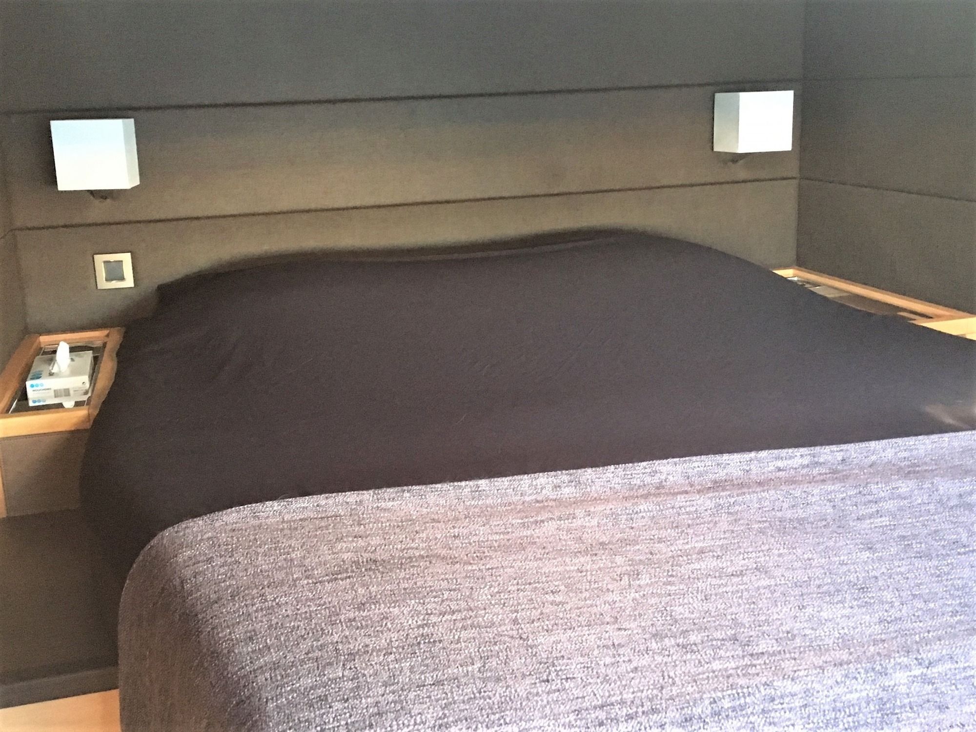 ORYX Lagoon 64 Double Cabin