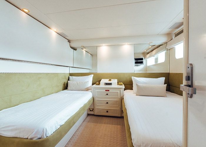 MY Oscar II - Cabin