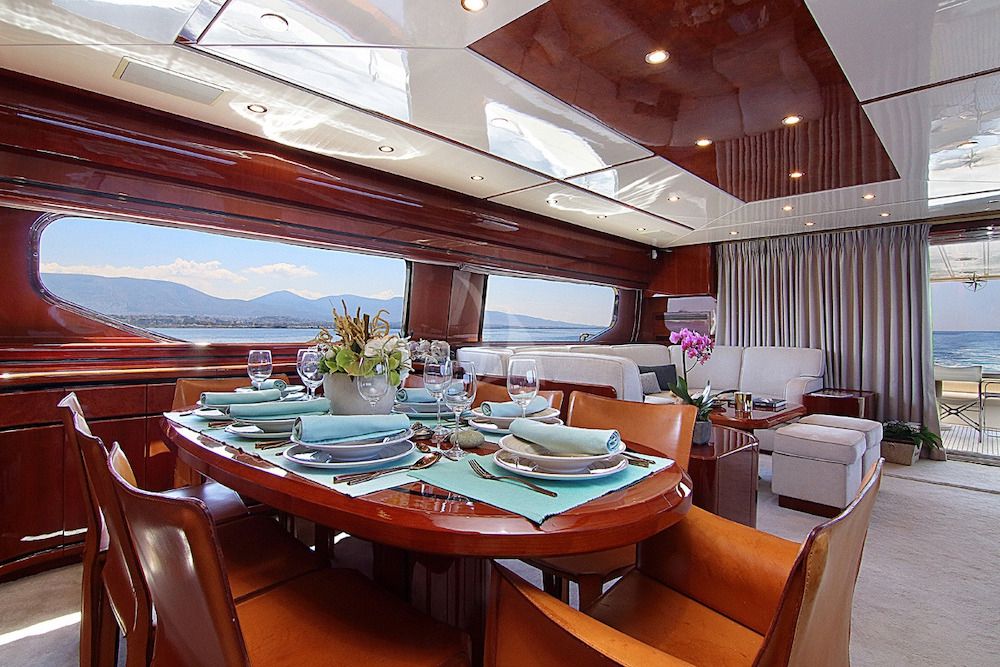PAREAKI - Dining room
