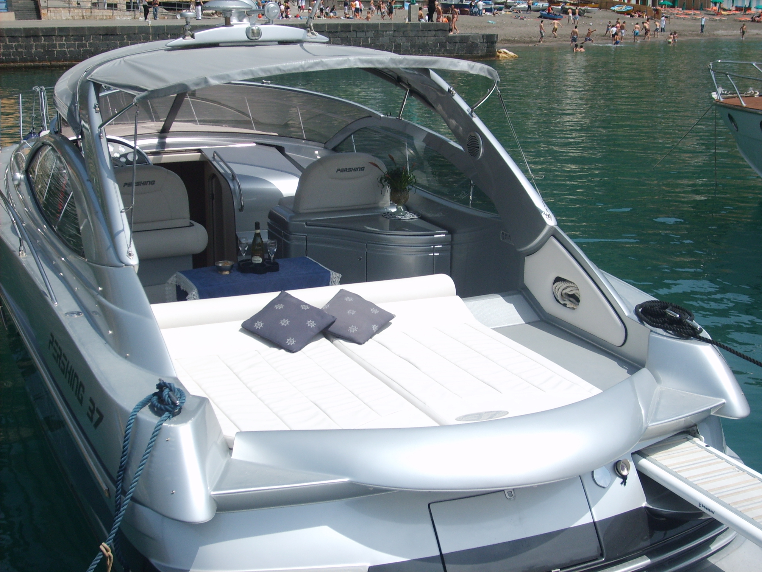 Crewed Motor Yacht Pershing 37 - Amalfi - Amalfi - Capri - Positano ...