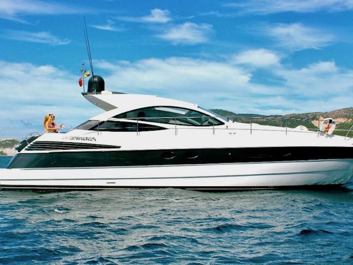 Pershing 46 Crewed Motor Yacht Pershing 46 - Sardinia Day Charter Yacht - Porto ...