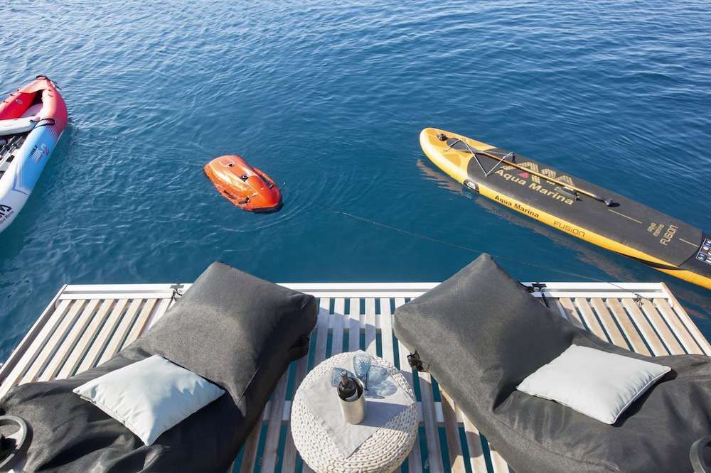 PHANTOM Lagoon 620 Swim Platform
