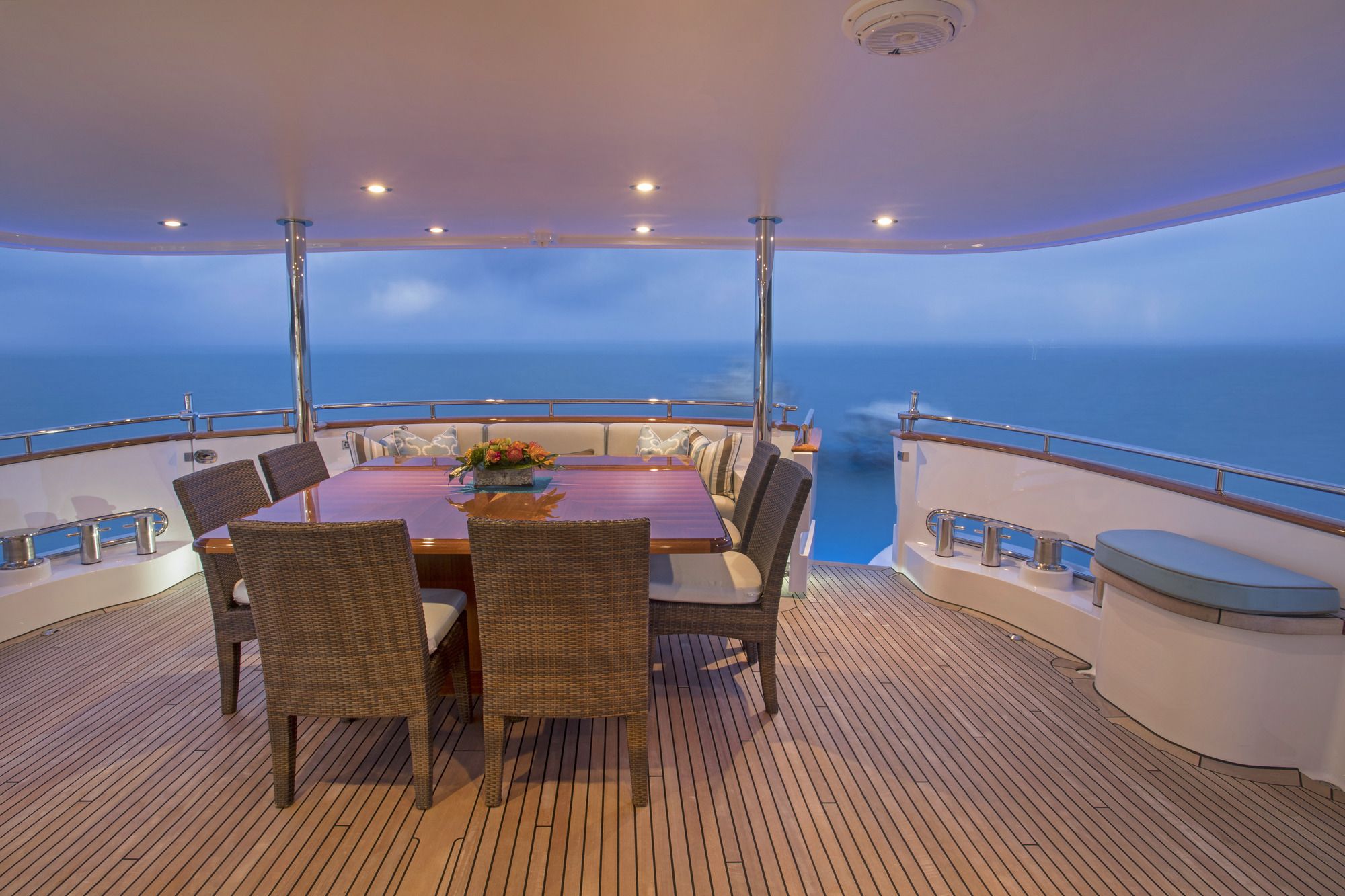 PURA VIDA Dining
