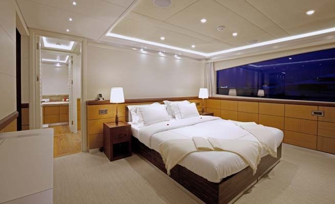 QUARANTA Curvelle 34m Luxury Superyacht VIP Cabin
